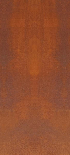 Surface orange d’un acier Corten en phase active de formation de la patine.